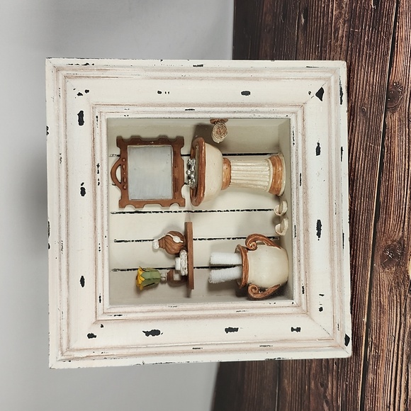 Vintage Other - Vintage Shadow Box - Victorian Style Bathroom (3D frame)